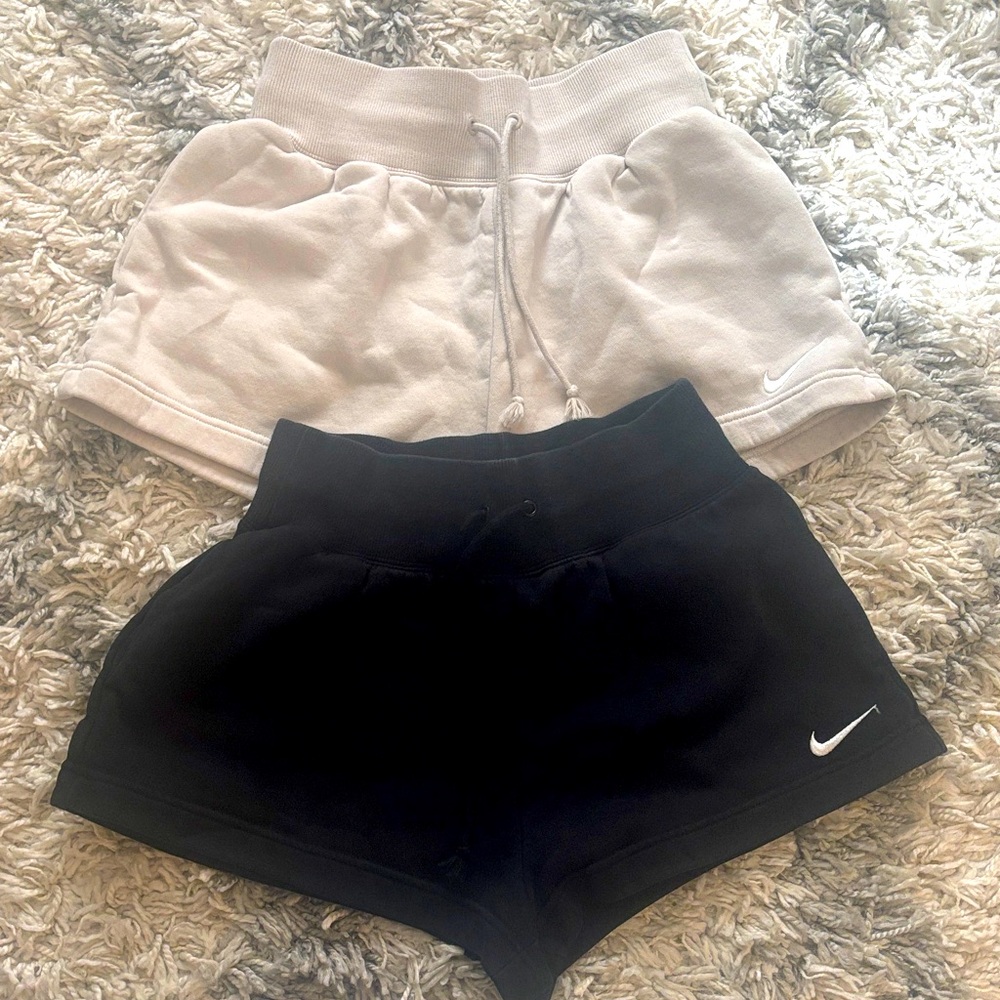 Nike Women’s Athletic Drawstring Shorts - Black & Light Beige (size small)